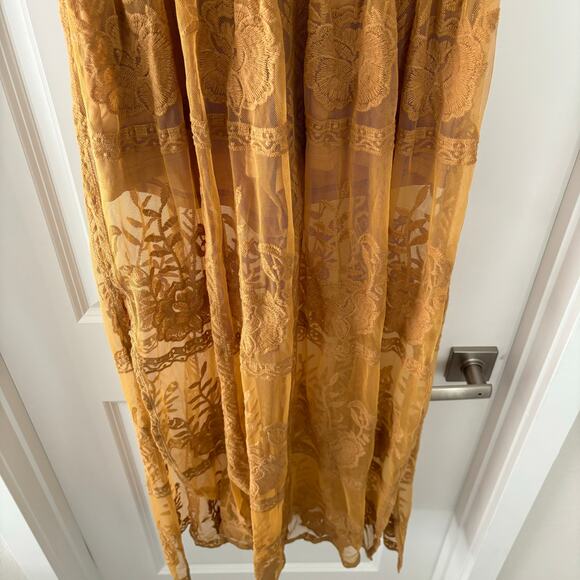 Boho Lace Goldenrod Yellow Dress / Romper Size Small EUC - Picture 4 of 4